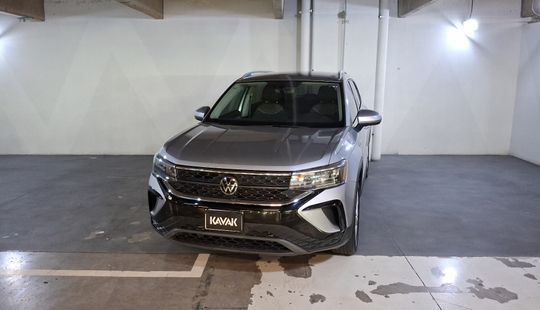 Volkswagen • Taos