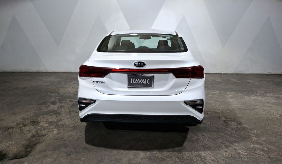 Kia Forte 2.0 L IVT Sedan 2021