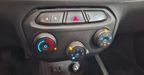 Chevrolet Onix 1.4 LT Hatchback 2016