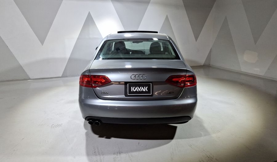 Audi A4 1.8 TFSI TRENDY MULTITRONIC Sedan 2011