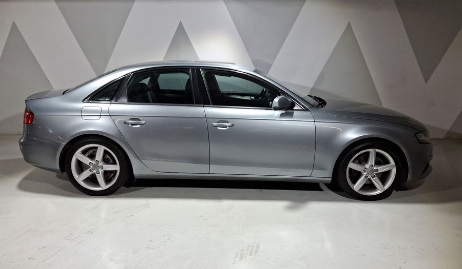 Audi A4 1.8 TFSI TRENDY MULTITRONIC Sedan 2011