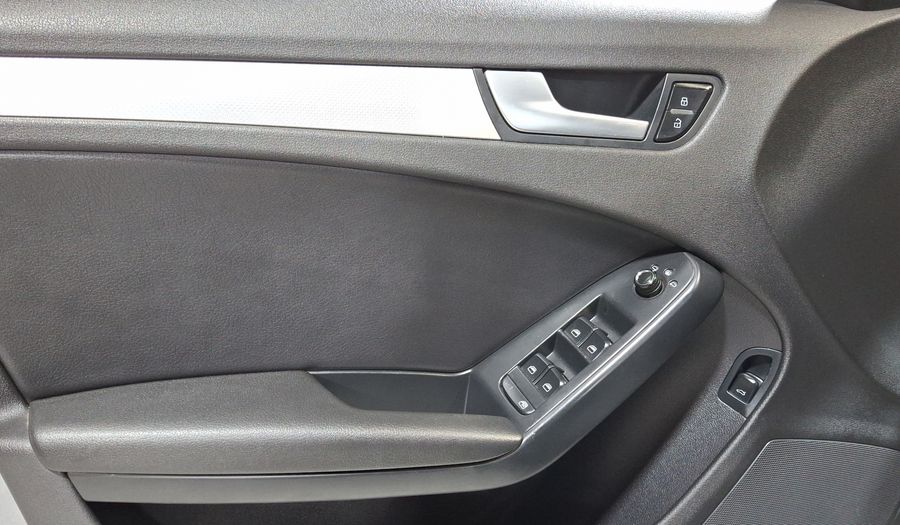 Audi A4 1.8 TFSI TRENDY MULTITRONIC Sedan 2011