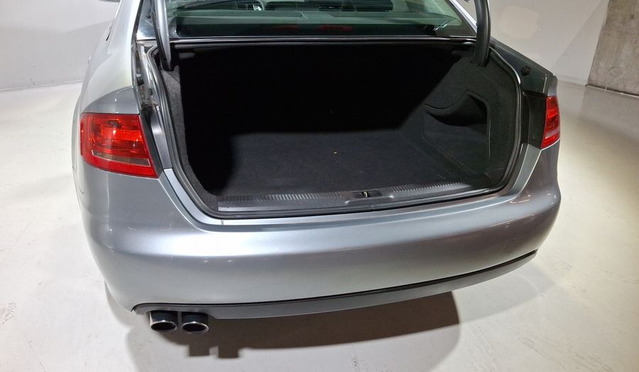 Audi A4 1.8 TFSI TRENDY MULTITRONIC Sedan 2011