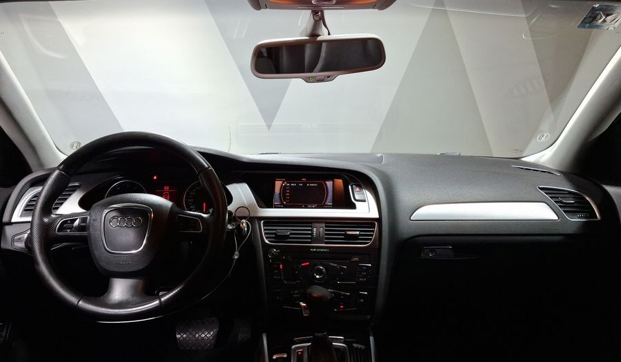 Audi A4 1.8 TFSI TRENDY MULTITRONIC Sedan 2011