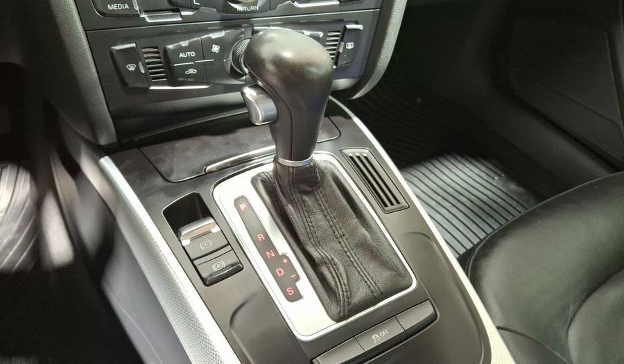 Audi A4 1.8 TFSI TRENDY MULTITRONIC Sedan 2011