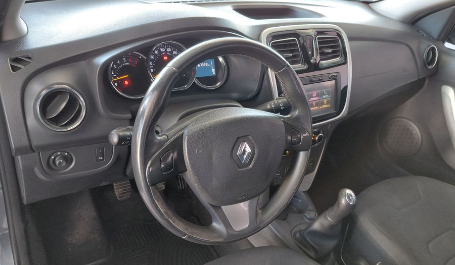 Renault Sandero 1.6 PRIVILEGE Hatchback 2018