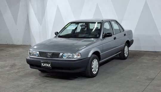 Nissan • Tsuru