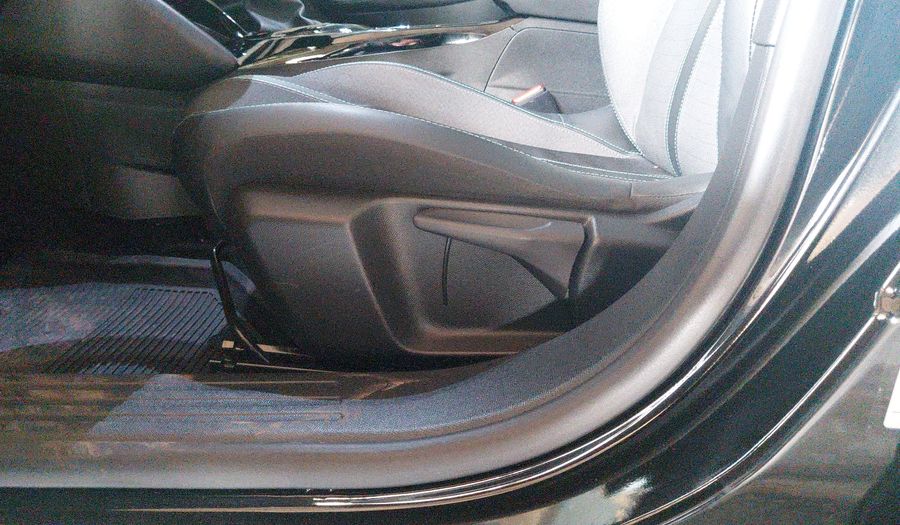 Peugeot 2008 1.2 ALLURE AUTO Suv 2022