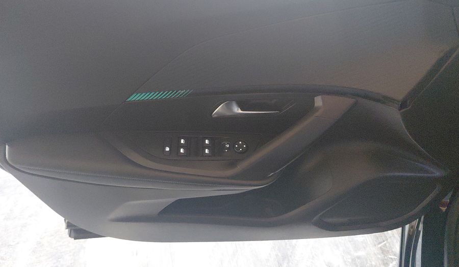 Peugeot 2008 1.2 ALLURE AUTO Suv 2022