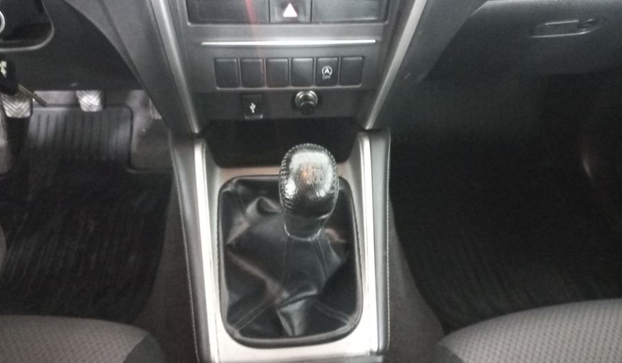 Mitsubishi L200 2.4 GLX DIESEL 4WD Pickup 2022