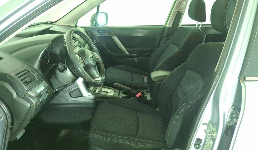 Subaru Forester 2.5 CVT XS 4WD Suv 2014