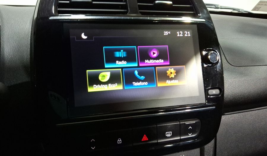 Renault Kwid 1.0 BITONO Hatchback 2024