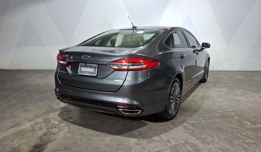 Ford Fusion 2.0 GTDI SE LUXURY PLUS NAV AT Sedan 2017
