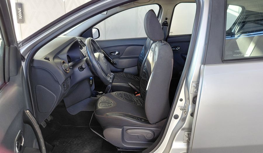 Renault Sandero Stepway 1.6 STEPWAY VOLCOM Hatchback 2019