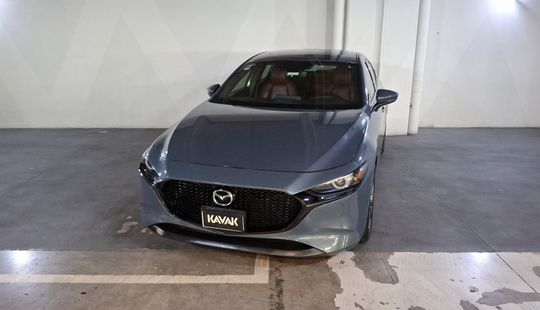 Mazda • Mazda 3