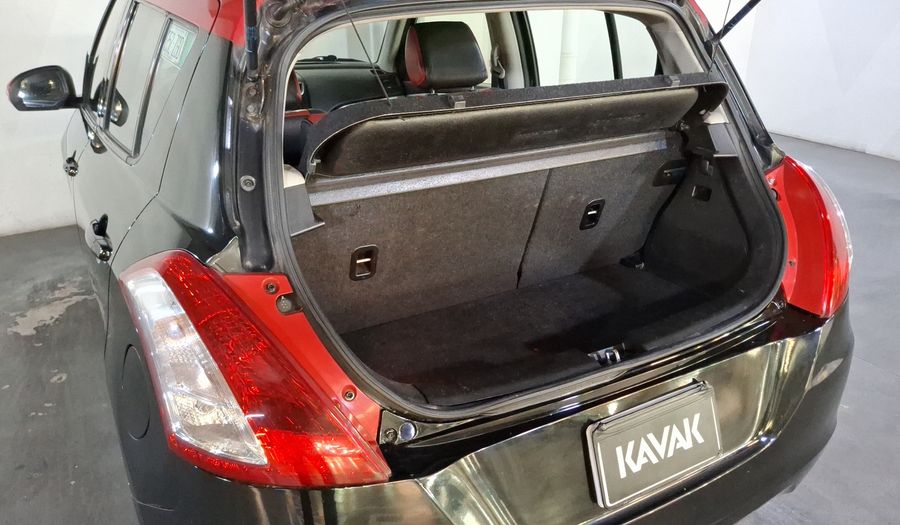 Suzuki Swift 1.4 GLX MT Hatchback 2014