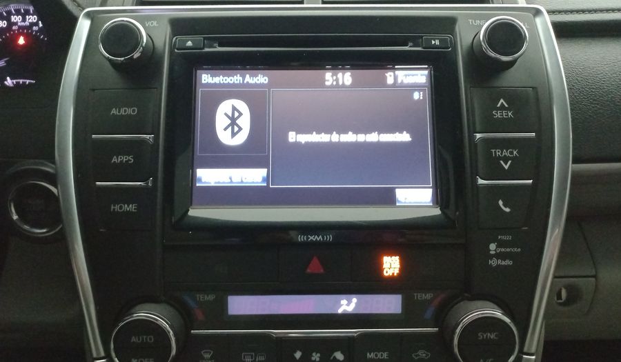 Toyota Camry 2.5 XLE L4 AT Sedan 2017