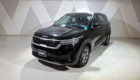 2022 • 92,088 km • Automático