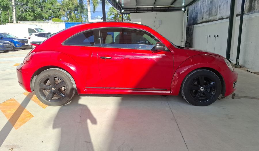 Volkswagen Beetle 2.5 SPORTLINE TIPTRONIC Hatchback 2016