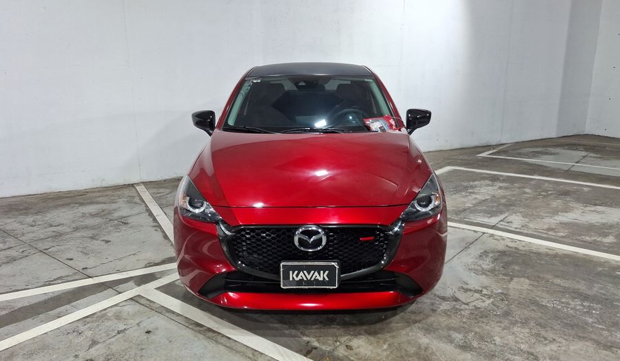 Mazda 2 2.0 SIGNATURE AUTO Sedan 2024