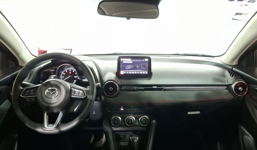 Mazda 2 2.0 SIGNATURE AUTO Sedan 2024