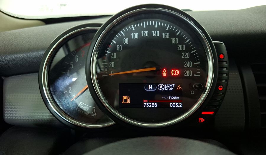 Mini Cooper 1.5 CLASSIC F56 MT Hatchback 2015