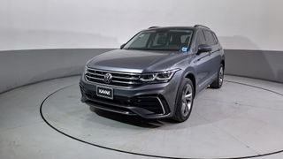 Volkswagen • Tiguan