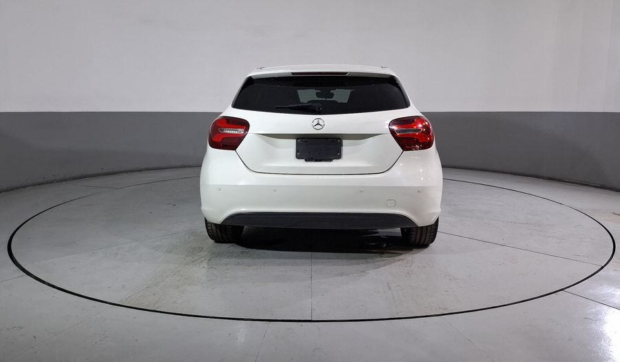 Mercedes Benz Clase A 1.6 200 STYLE DCT Hatchback 2018