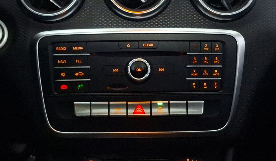 Mercedes Benz Clase A 1.6 200 STYLE DCT Hatchback 2018