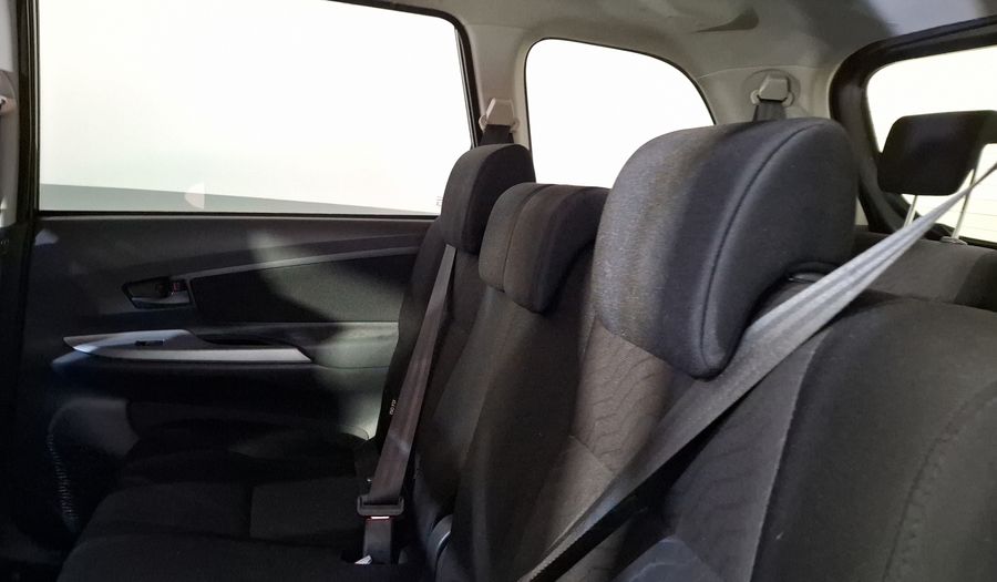 Toyota Avanza 1.5 LE AT Minivan 2017