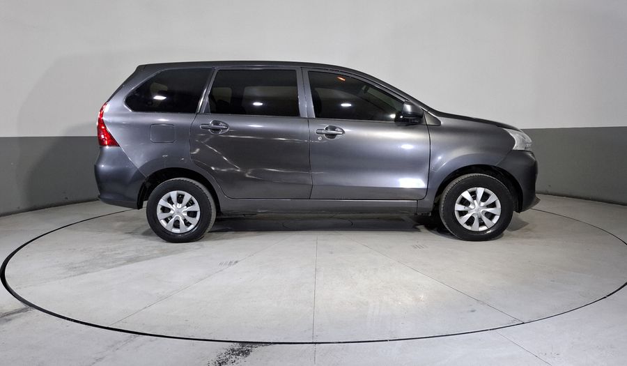 Toyota Avanza 1.5 LE AT Minivan 2017