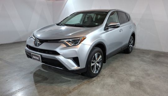 Toyota • RAV4