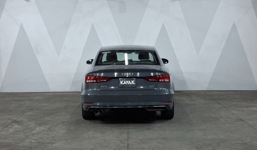 Audi A3 1.4 TFSI SELECT Sedan 2017
