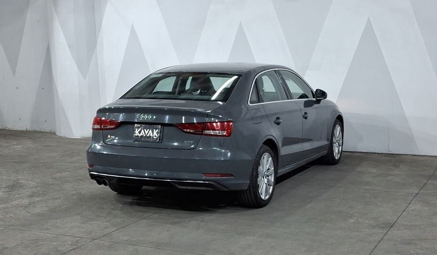 Audi A3 1.4 TFSI SELECT Sedan 2017