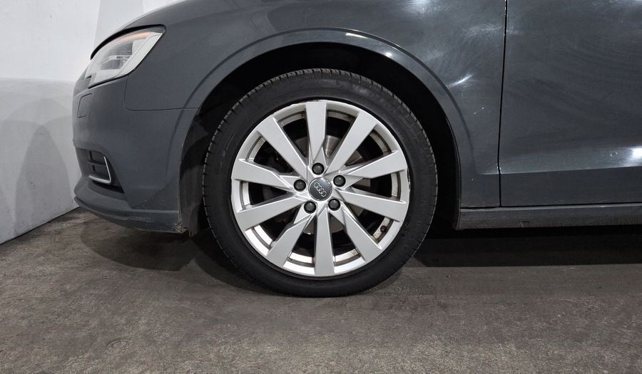 Audi A3 1.4 TFSI SELECT Sedan 2017