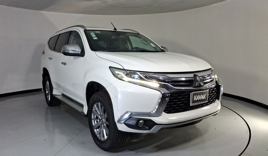 Mitsubishi Montero 3.0 ADVANCE AUTO Suv 2019