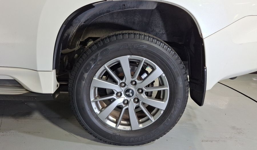 Mitsubishi Montero 3.0 ADVANCE AUTO Suv 2019