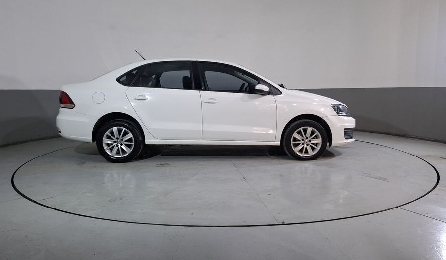 Volkswagen Vento 1.6 COMFORTLINE TIPTRONIC Sedan 2018