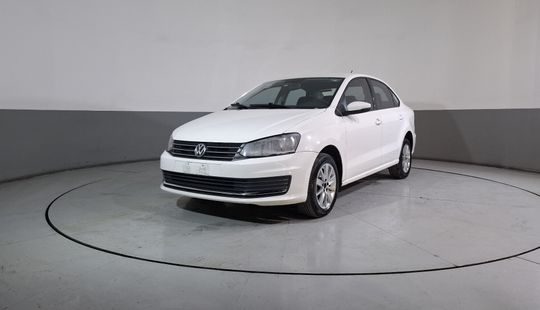 Volkswagen • Vento