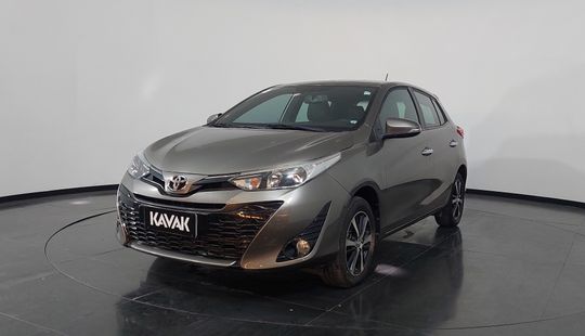 Toyota • Yaris