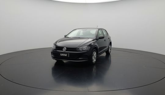 Volkswagen • Polo