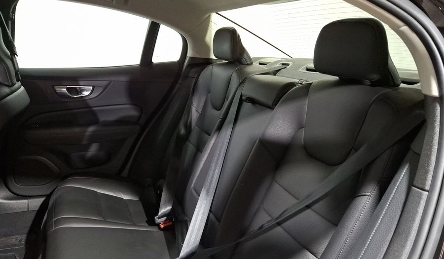 Volvo S60 2.0 B4 MHEV PLUS AUTO Sedan 2023