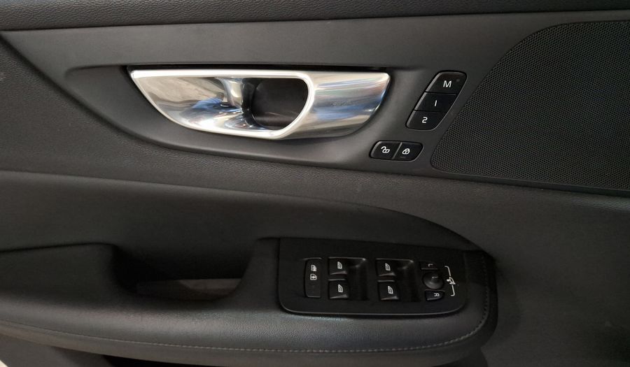 Volvo S60 2.0 B4 MHEV PLUS AUTO Sedan 2023