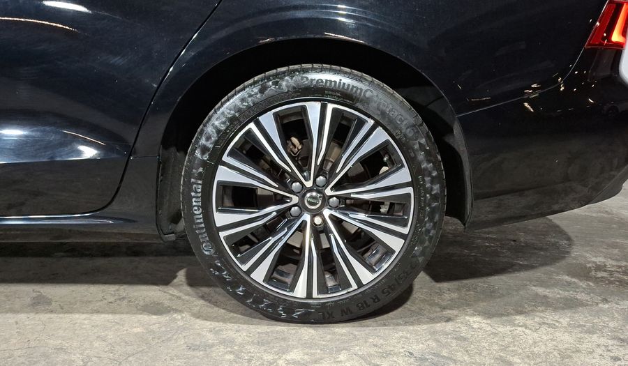 Volvo S60 2.0 B4 MHEV PLUS AUTO Sedan 2023