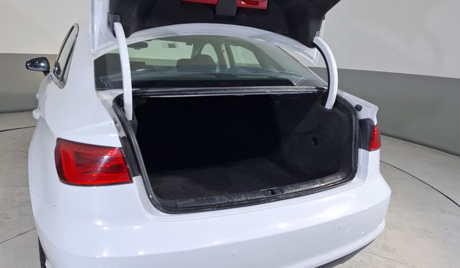 Audi A3 1.8 TFSI AMBIENTE S TRONIC Sedan 2015
