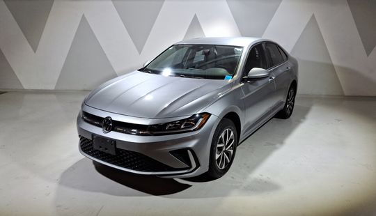 Volkswagen • Jetta