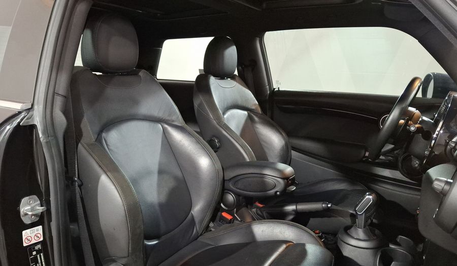 Mini Cooper S 2.0 COOPER HOT CHILI DCT Hatchback 2020