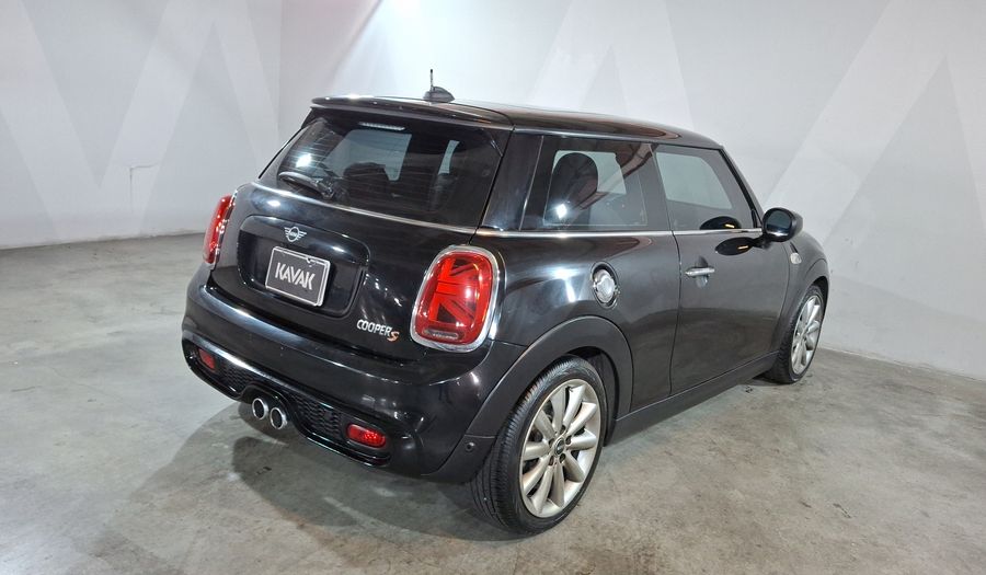 Mini Cooper S 2.0 COOPER HOT CHILI DCT Hatchback 2020