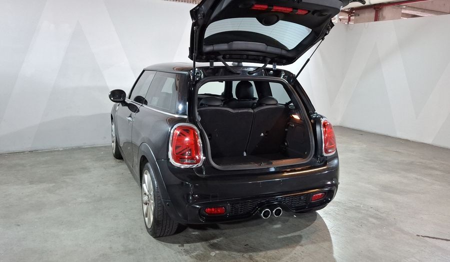 Mini Cooper S 2.0 COOPER HOT CHILI DCT Hatchback 2020