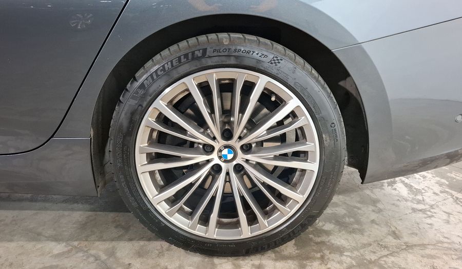 Bmw Serie 3 2.0 330E SPORT LINE PLUS Sedan 2020